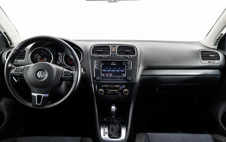 Volkswagen Golf VII рестайлинг, 2012 год, 849 000 рублей, 10 фотография