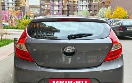 Hyundai Solaris II рестайлинг, 2015 год, 800 000 рублей, 2 фотография