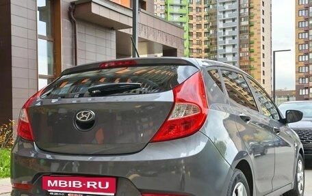Hyundai Solaris II рестайлинг, 2015 год, 800 000 рублей, 5 фотография