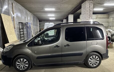 Peugeot Partner II рестайлинг 2, 2012 год, 750 000 рублей, 2 фотография