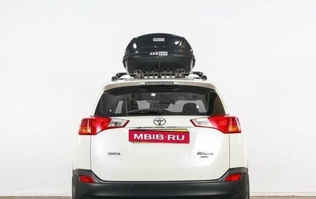 Toyota RAV4, 2014 год, 2 399 000 рублей, 6 фотография