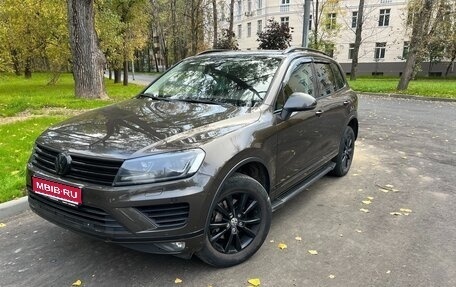 Volkswagen Touareg III, 2016 год, 2 790 000 рублей, 1 фотография