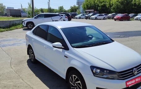 Volkswagen Polo VI (EU Market), 2018 год, 700 000 рублей, 2 фотография