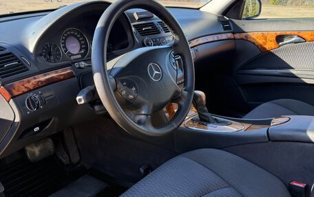 Mercedes-Benz E-Класс, 2002 год, 815 000 рублей, 4 фотография