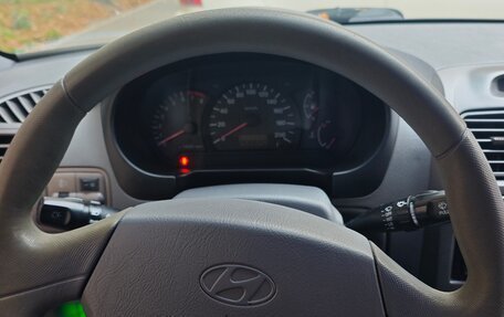 Hyundai Accent II, 2008 год, 280 000 рублей, 3 фотография