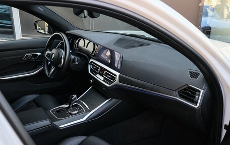 BMW 3 серия, 2020 год, 4 390 000 рублей, 12 фотография