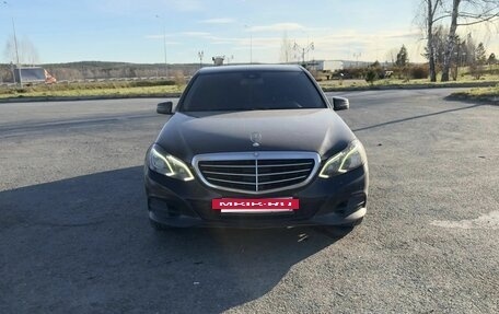 Mercedes-Benz E-Класс, 2013 год, 1 800 000 рублей, 3 фотография