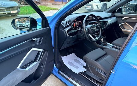 Audi Q3, 2019 год, 3 180 000 рублей, 11 фотография
