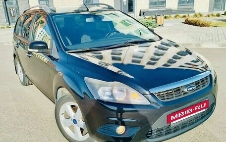 Ford Focus II рестайлинг, 2011 год, 680 000 рублей, 2 фотография