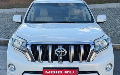 Toyota Land Cruiser Prado 150 рестайлинг, 2015 год, 3 250 000 рублей, 2 фотография
