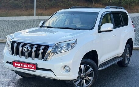 Toyota Land Cruiser Prado 150 рестайлинг, 2015 год, 3 250 000 рублей, 3 фотография