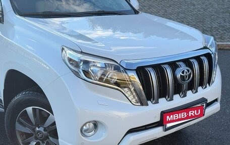 Toyota Land Cruiser Prado 150 рестайлинг, 2015 год, 3 250 000 рублей, 6 фотография