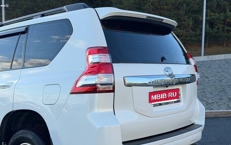 Toyota Land Cruiser Prado 150 рестайлинг, 2015 год, 3 250 000 рублей, 10 фотография