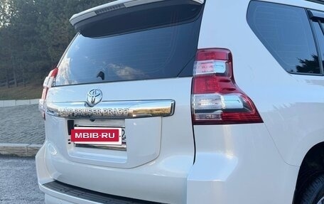 Toyota Land Cruiser Prado 150 рестайлинг, 2015 год, 3 250 000 рублей, 12 фотография