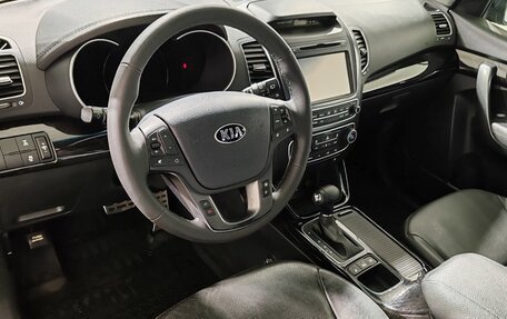 KIA Sorento II рестайлинг, 2014 год, 1 700 000 рублей, 12 фотография