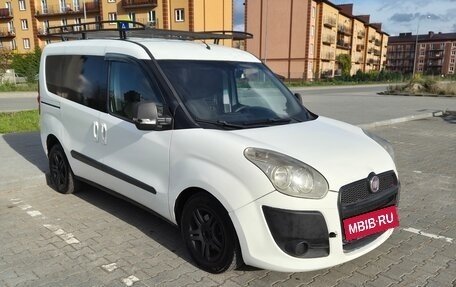 Fiat Doblo II рестайлинг, 2010 год, 650 000 рублей, 3 фотография