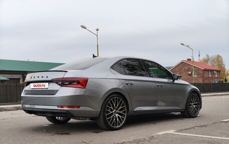 Skoda Superb III рестайлинг, 2019 год, 2 150 000 рублей, 9 фотография