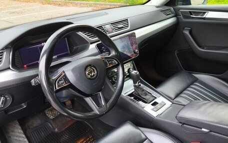 Skoda Superb III рестайлинг, 2019 год, 2 150 000 рублей, 12 фотография