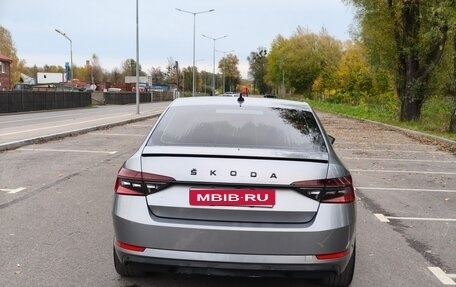 Skoda Superb III рестайлинг, 2019 год, 2 150 000 рублей, 7 фотография