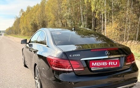 Mercedes-Benz E-Класс, 2015 год, 1 800 000 рублей, 5 фотография