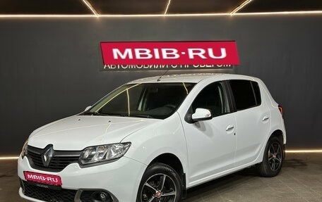 Renault Sandero II рестайлинг, 2015 год, 760 000 рублей, 1 фотография