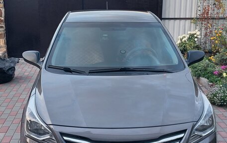 Hyundai Solaris II рестайлинг, 2014 год, 1 020 000 рублей, 3 фотография
