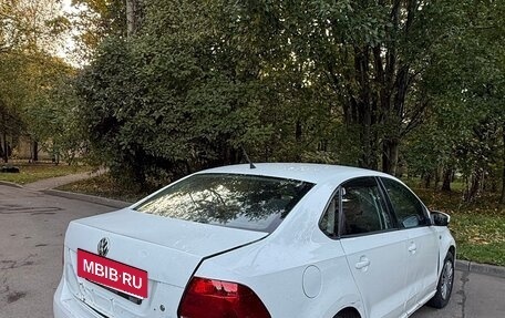 Volkswagen Polo VI (EU Market), 2015 год, 370 000 рублей, 3 фотография