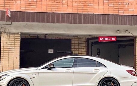 Mercedes-Benz CLS AMG, 2013 год, 4 250 000 рублей, 3 фотография