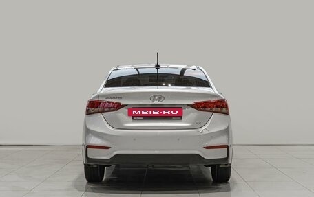 Hyundai Solaris II рестайлинг, 2018 год, 1 350 000 рублей, 4 фотография