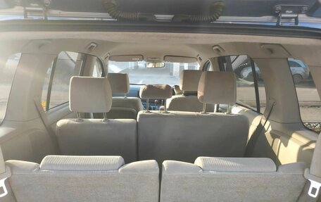 Toyota ISis I, 2008 год, 750 000 рублей, 6 фотография