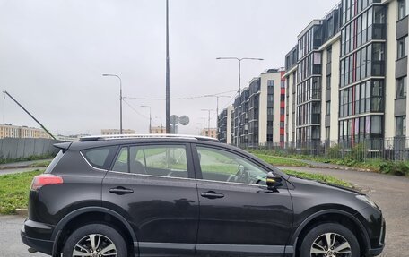 Toyota RAV4, 2015 год, 1 950 000 рублей, 6 фотография