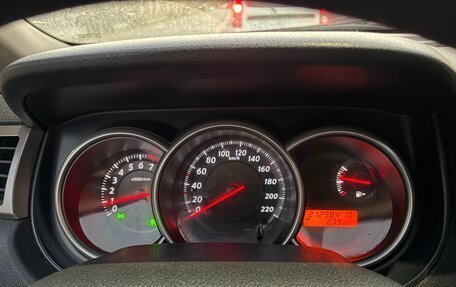 Nissan Tiida, 2010 год, 780 000 рублей, 7 фотография