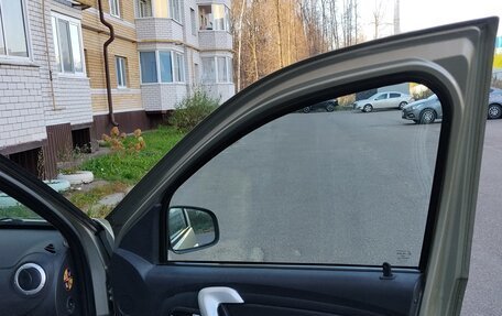 Renault Sandero II рестайлинг, 2014 год, 600 000 рублей, 3 фотография