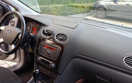 Ford Focus II рестайлинг, 2007 год, 690 000 рублей, 13 фотография
