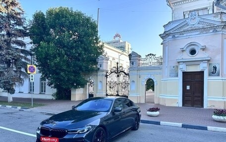 BMW 5 серия, 2018 год, 2 400 000 рублей, 1 фотография