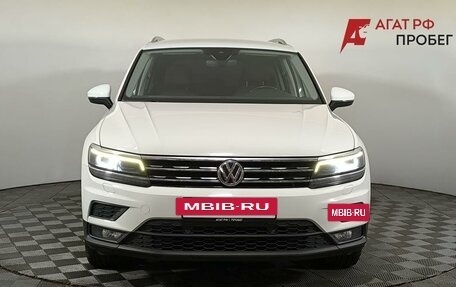 Volkswagen Tiguan II, 2019 год, 2 400 000 рублей, 2 фотография