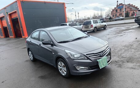 Hyundai Solaris II рестайлинг, 2014 год, 690 000 рублей, 3 фотография