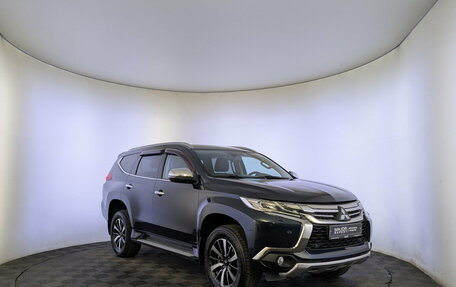Mitsubishi Pajero Sport III рестайлинг, 2018 год, 3 400 000 рублей, 3 фотография