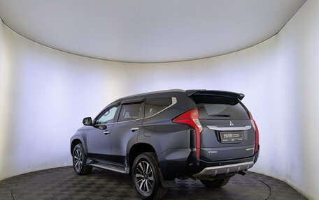 Mitsubishi Pajero Sport III рестайлинг, 2018 год, 3 400 000 рублей, 7 фотография