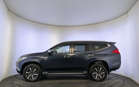 Mitsubishi Pajero Sport III рестайлинг, 2018 год, 3 400 000 рублей, 8 фотография