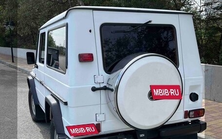Mercedes-Benz G-Класс W463 рестайлинг _ii, 1988 год, 910 000 рублей, 4 фотография