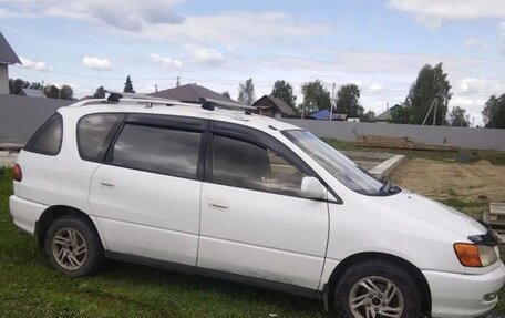Toyota Ipsum II, 2001 год, 500 000 рублей, 3 фотография