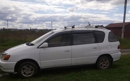 Toyota Ipsum II, 2001 год, 500 000 рублей, 4 фотография