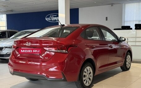 Hyundai Solaris II рестайлинг, 2017 год, 1 300 000 рублей, 4 фотография