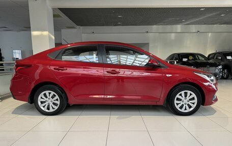 Hyundai Solaris II рестайлинг, 2017 год, 1 300 000 рублей, 8 фотография