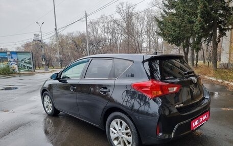 Toyota Auris II, 2013 год, 800 000 рублей, 3 фотография