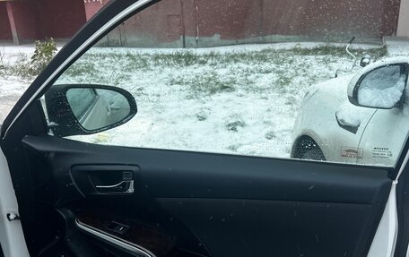 Toyota Camry, 2018 год, 2 200 000 рублей, 15 фотография