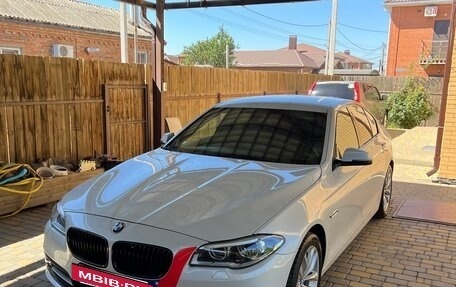 BMW 5 серия, 2016 год, 2 730 000 рублей, 2 фотография