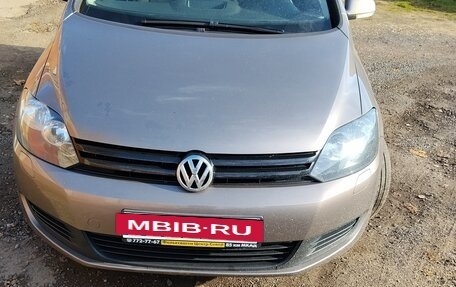 Volkswagen Golf Plus II, 2012 год, 850 000 рублей, 3 фотография