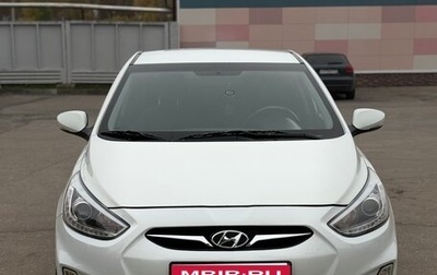 Hyundai Solaris II рестайлинг, 2014 год, 800 000 рублей, 1 фотография